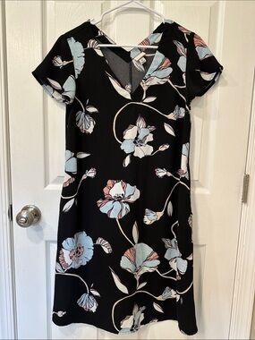 a new day Black Floral V-Neck Midi Dress